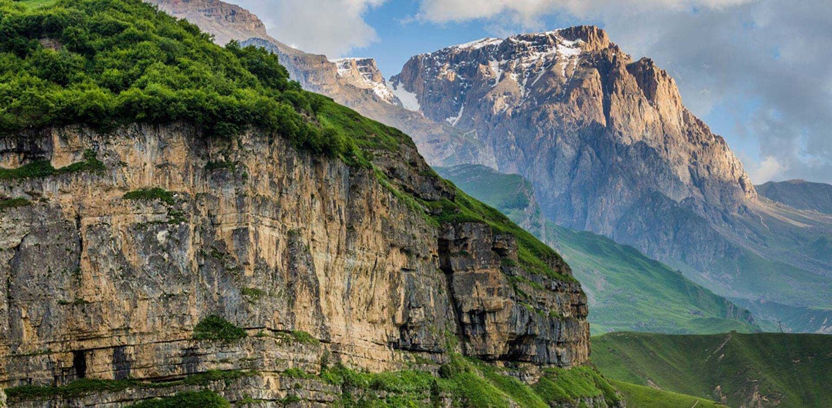 استكشاف عبق الماضي